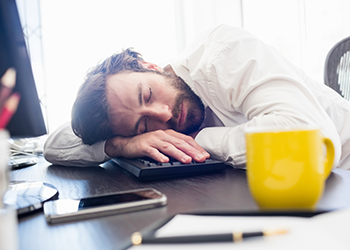 man sleeping one of the principles of muscle building