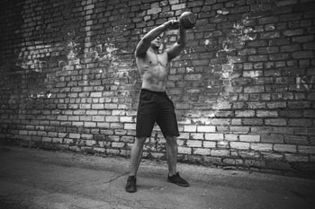how to perform the russian kettlebell swing